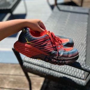 Mens Hoka Speedgoat 4 size 11.5